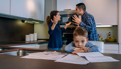 child with parents fighting